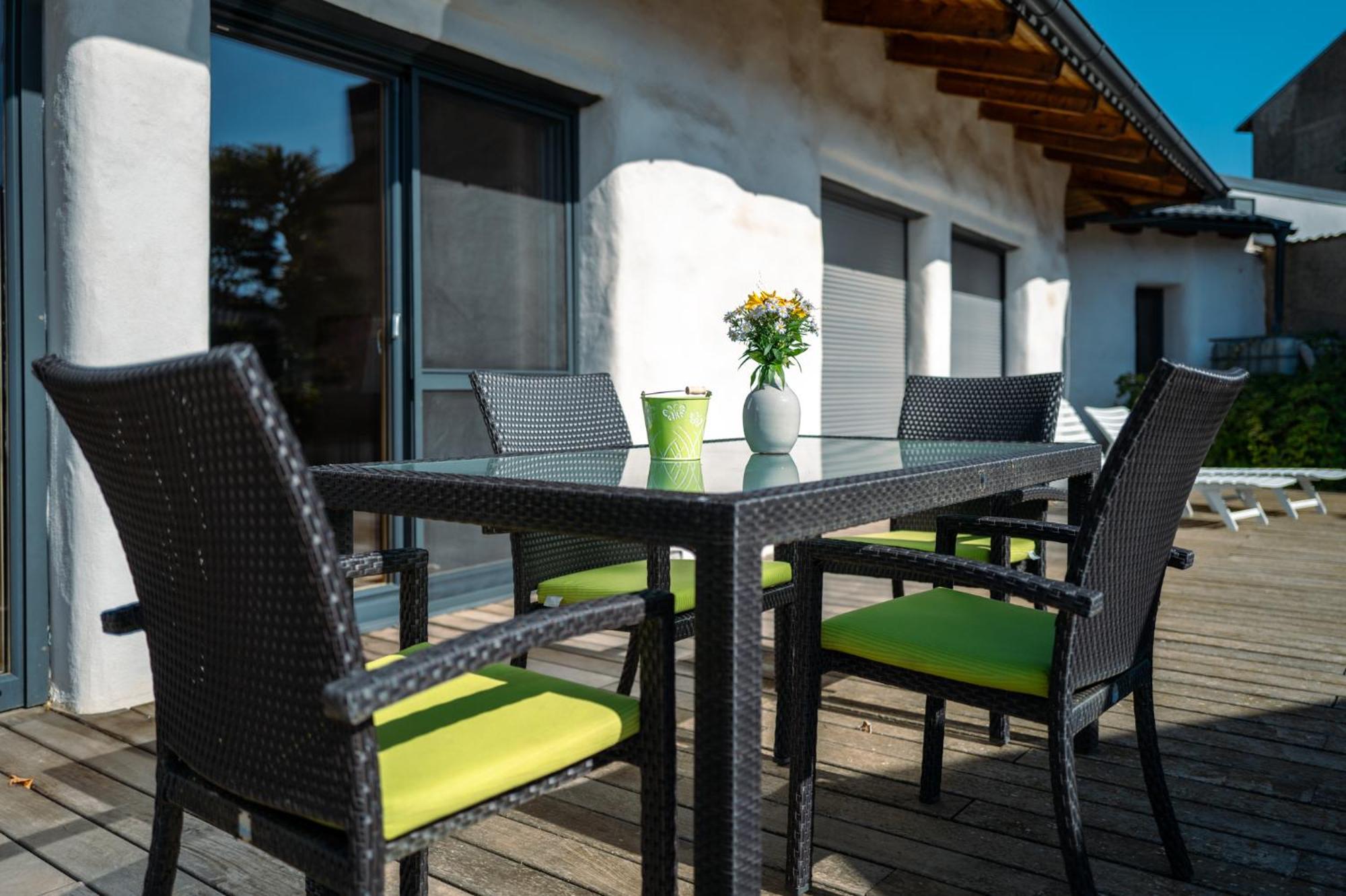 Strohlehm'Zhaus Apartamento Weiden am See Exterior foto
